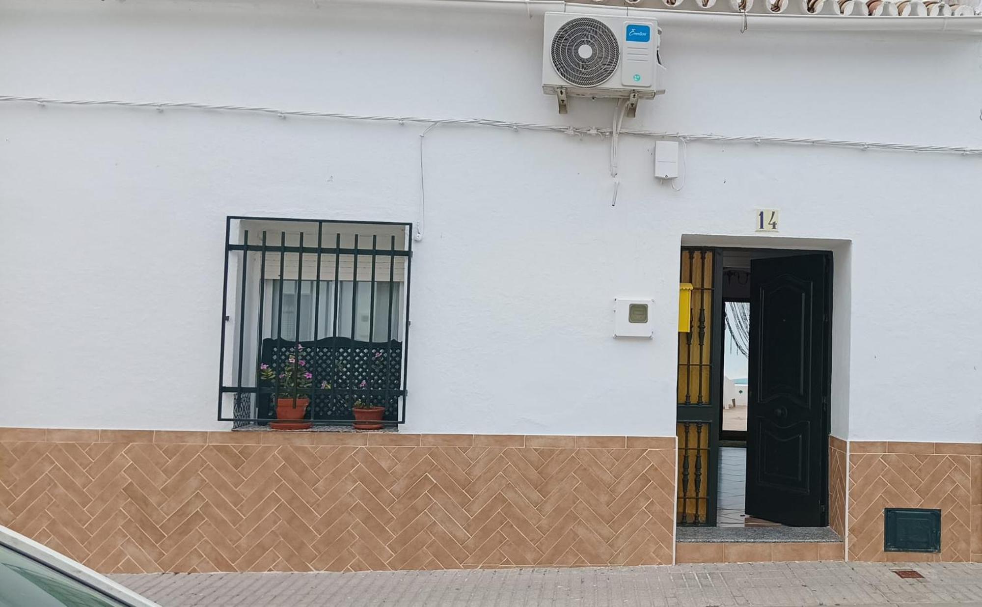 Casa Con Piscina Cerca De Sevilla Carrion de Los Cespedes Exterior photo